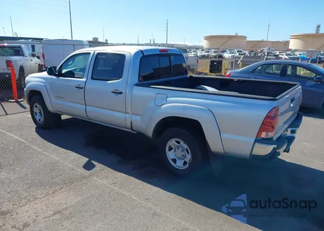 2007 Toyota Tacoma Prerunner V6 z USA, uszkodzony, nr VIN 5TEKU72N77Z407340
